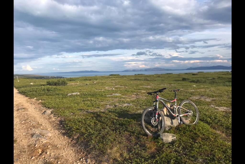 Leilighet I Vadsø Buitenkant foto